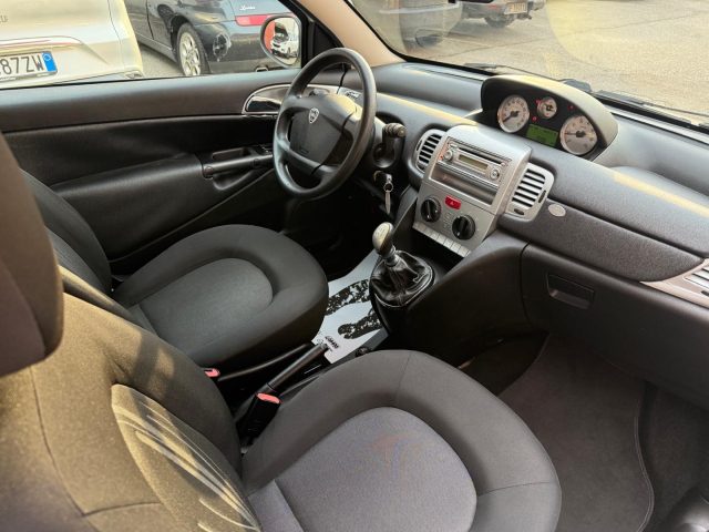 LANCIA Ypsilon usata, con Chiusura centralizzata