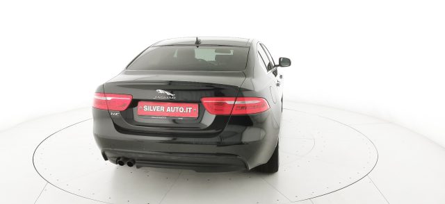 JAGUAR XE usata, con Bracciolo