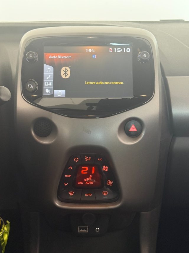 TOYOTA Aygo usata 8