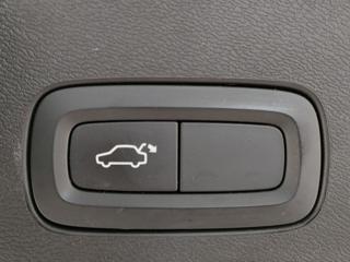 VOLVO XC60 usata, con Autoradio digitale