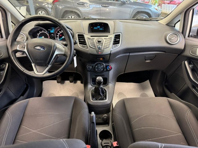 FORD Fiesta usata, con Lettore CD