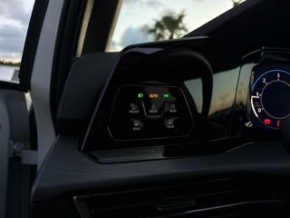 VOLKSWAGEN Golf usata, con Regolazione elettrica sedili