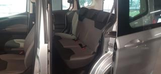 FORD Tourneo Courier usata, con Fendinebbia
