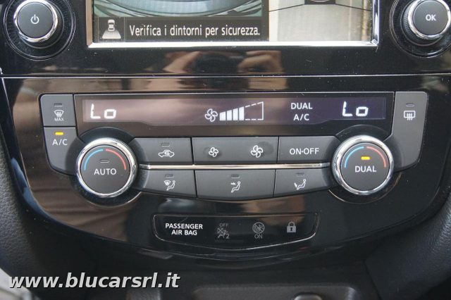NISSAN Qashqai usata, con Controllo elettronico della corsia