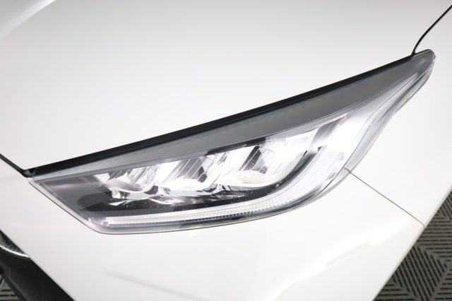 TOYOTA Yaris usata 7