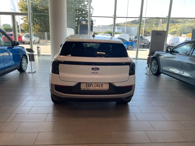 FORD Explorer usata, con Autoradio