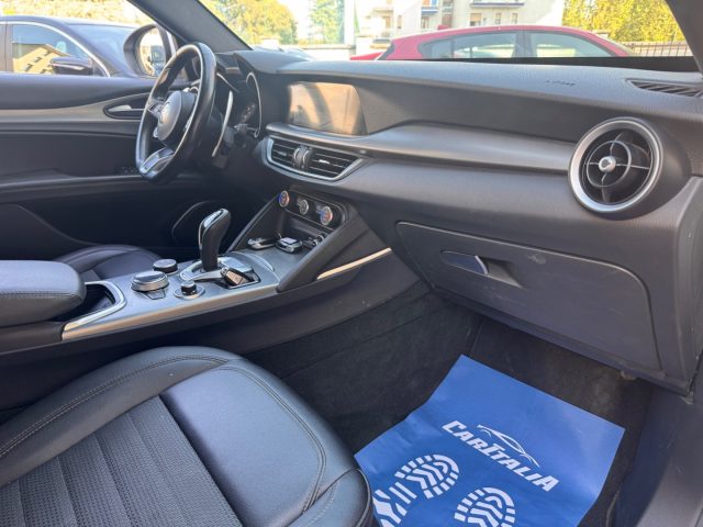 ALFA ROMEO Stelvio usata, con Chiusura centralizzata
