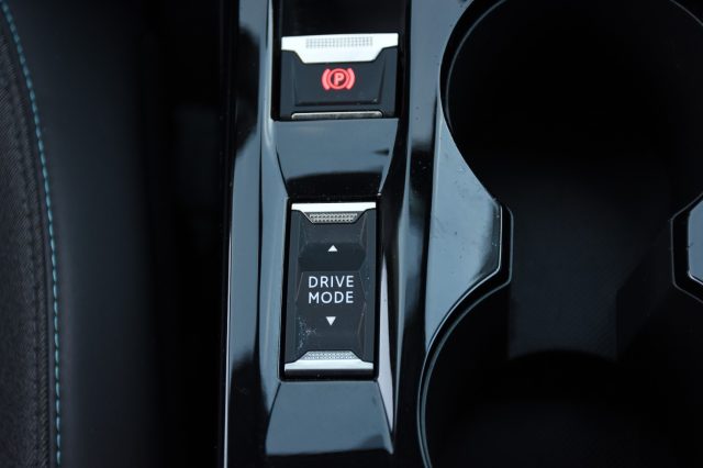 PEUGEOT 208 usata, con Servosterzo