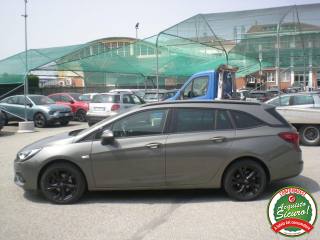 OPEL Astra usata, con Autoradio