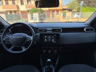 DACIA Duster usata 11