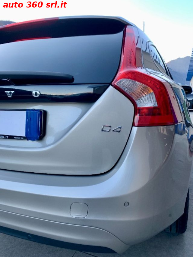 VOLVO V60 usata, con Autoradio