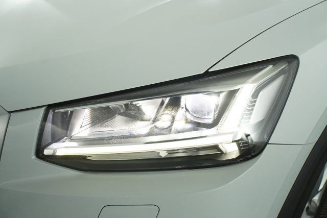 AUDI Q2 usata 14