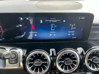 MERCEDES-BENZ GLB 200 usata, con ESP
