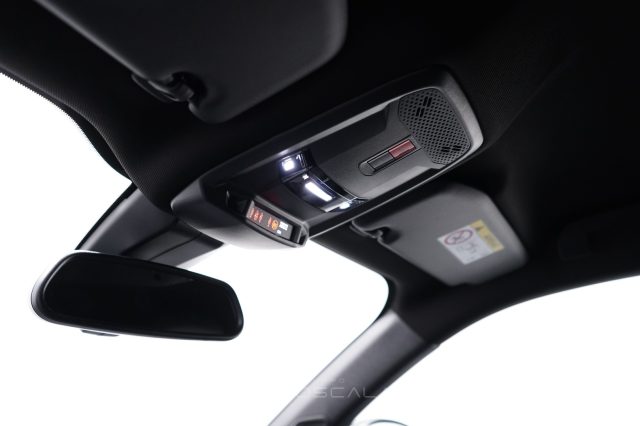 PEUGEOT 2008 usata, con Sensore di luce