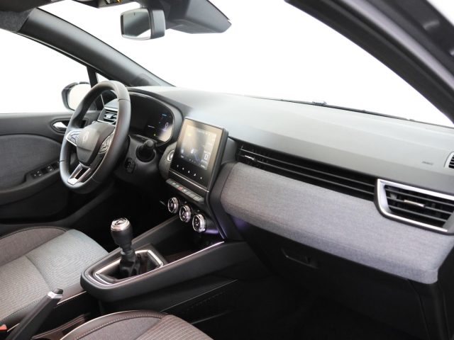 RENAULT Clio usata, con Servosterzo