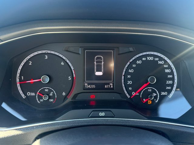 VOLKSWAGEN T-Roc usata, con Cruise Control