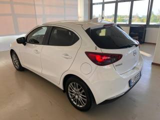 MAZDA 2 usata, con Cerchi in lega