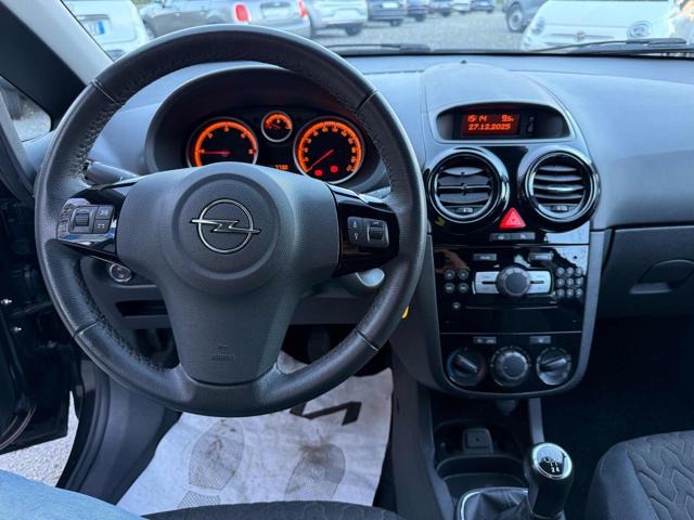 OPEL Corsa usata, con Autoradio