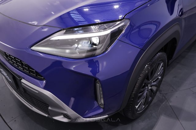 TOYOTA Yaris Cross usata, con Specchietti laterali elettrici