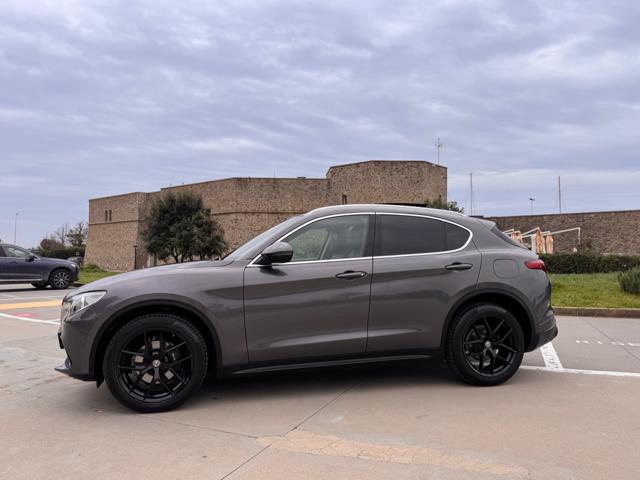 ALFA ROMEO Stelvio usata, con Climatizzatore automatico, 2 zone