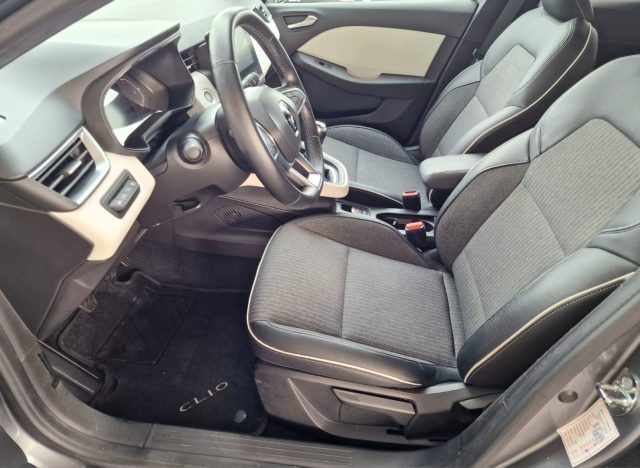 RENAULT Clio usata, con Controllo trazione
