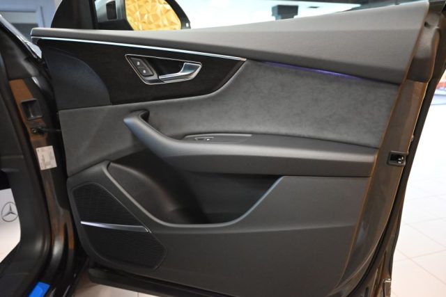 AUDI Q8 usata 169