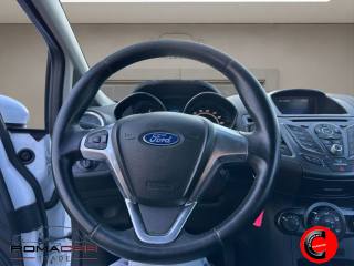FORD Fiesta usata, con Chiusura centralizzata