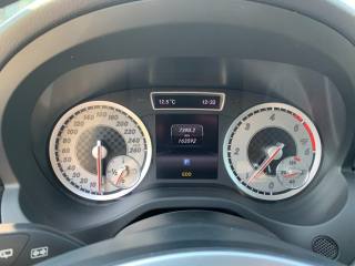 MERCEDES-BENZ A 180 usata, con Cronologia tagliandi