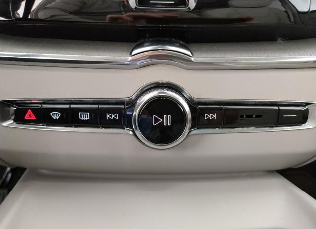 VOLVO XC60 usata, con Portellone posteriore elettrico