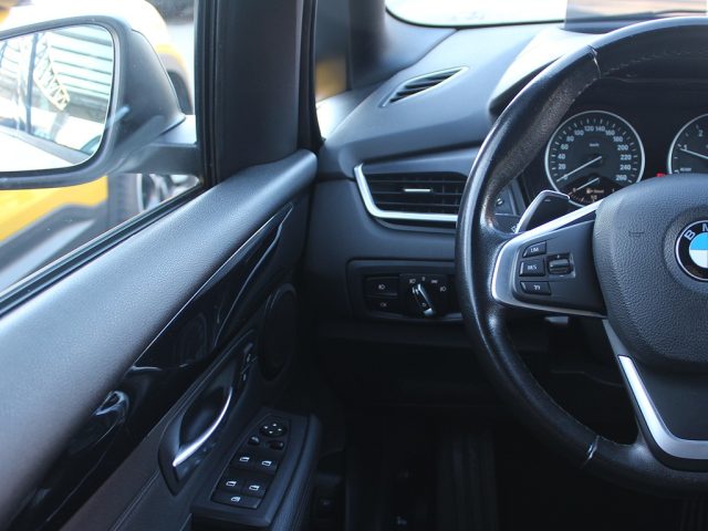 BMW 218 usata, con USB
