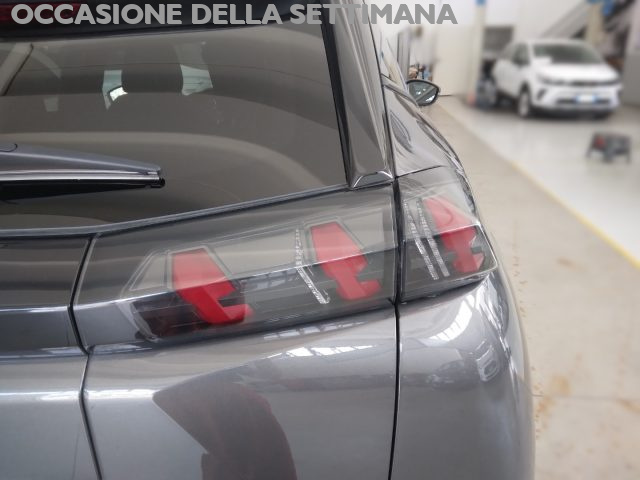 PEUGEOT 2008 usata, con Airbag laterali