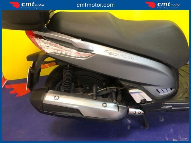 KYMCO People 300 usata 8