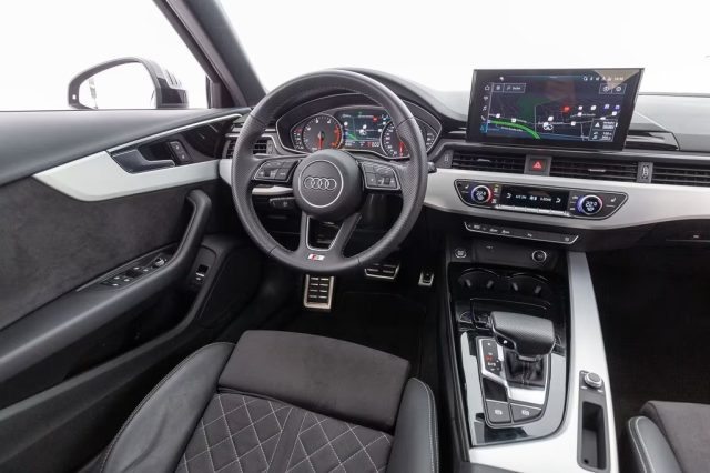 AUDI A4 usata, con Climatizzatore