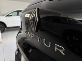 RENAULT Captur usata, con Cruise Control