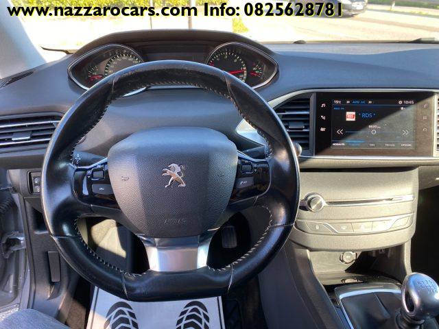 PEUGEOT 308 usata, con Boardcomputer