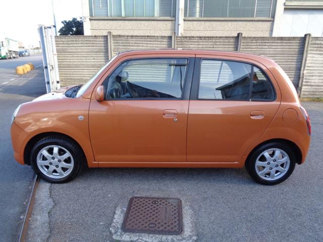 DAIHATSU Trevis usata, con Autoradio