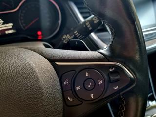 OPEL Grandland X usata, con Specchietti laterali elettrici