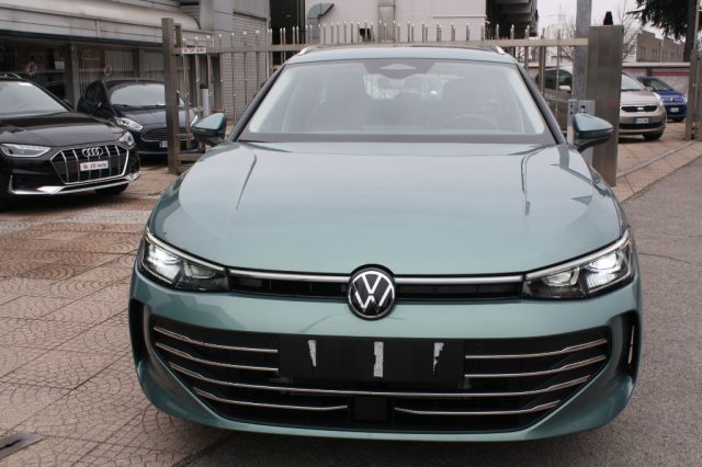 VOLKSWAGEN Passat Variant usata, con Climatizzatore