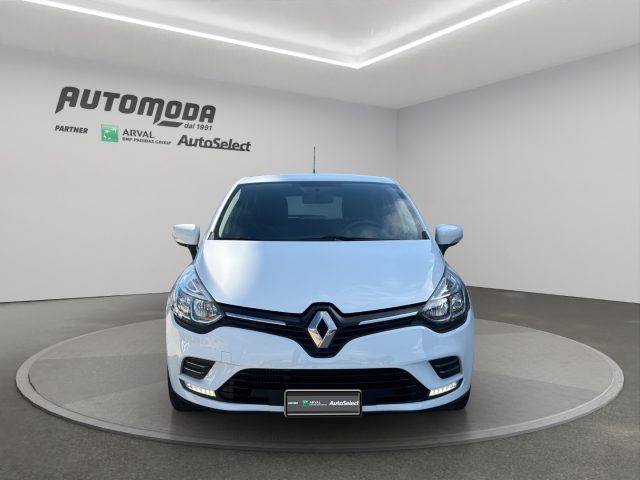 RENAULT Clio usata, con Airbag