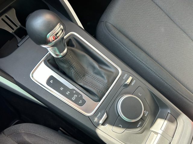 AUDI Q2 usata, con Park Distance Control
