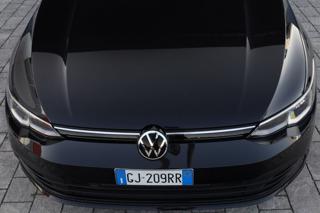 VOLKSWAGEN Golf usata, con Luci diurne LED