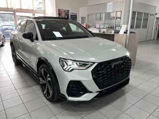AUDI Q3 SPB 40 TDI quattro S tronic Identity Black S -line