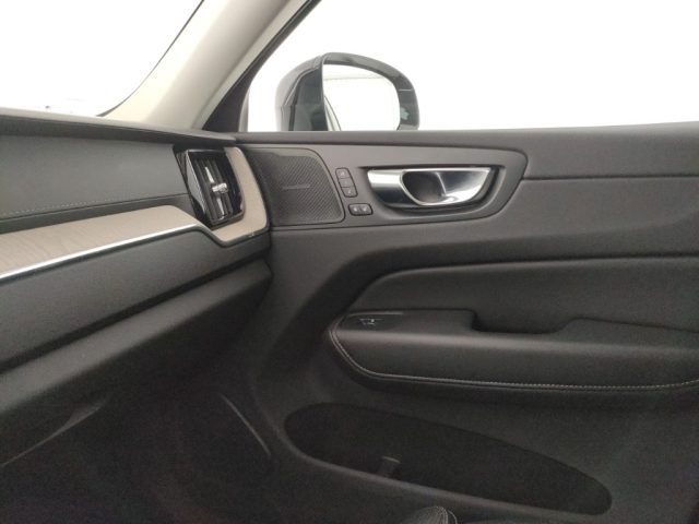 VOLVO XC60 usata, con Sedili riscaldati
