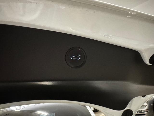 TESLA Model 3 usata, con Park Distance Control