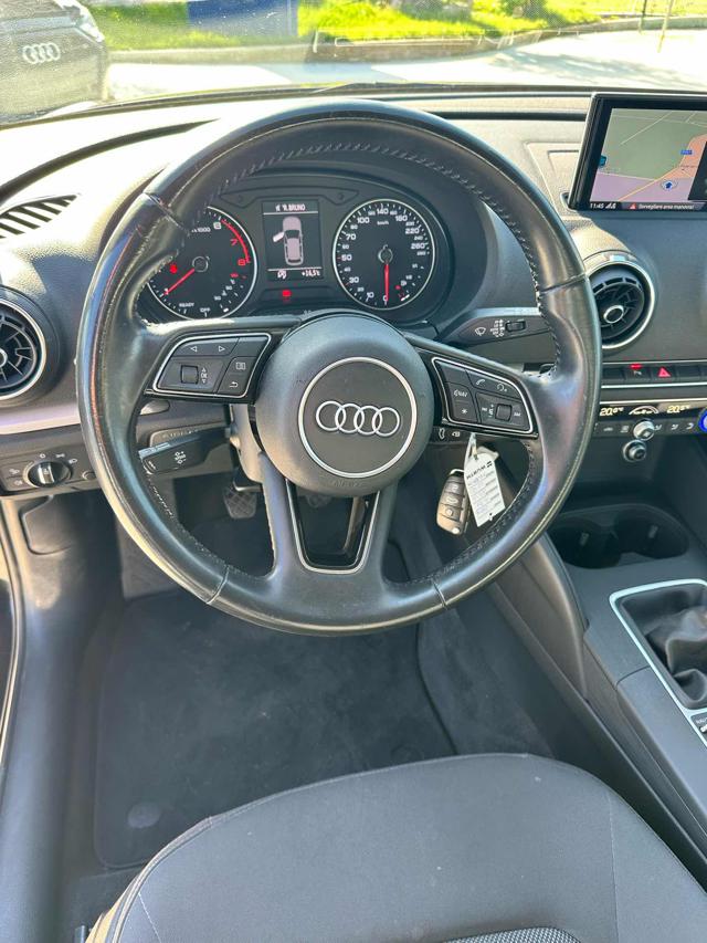 AUDI A3 usata, con Park Distance Control