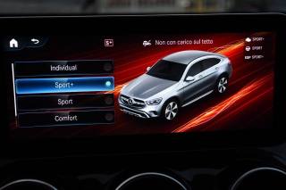MERCEDES-BENZ GLC 300 usata, con Autoradio digitale