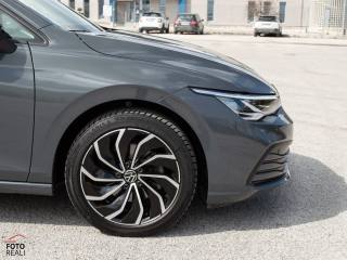 VOLKSWAGEN Golf usata, con Volante multifunzione