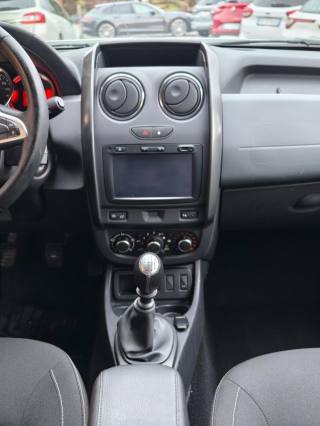 DACIA Duster usata, con Controllo automatico clima