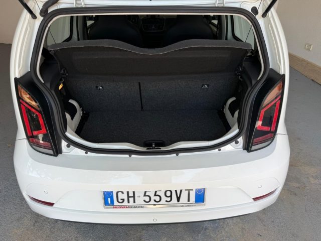 VOLKSWAGEN up! usata, con Controllo trazione