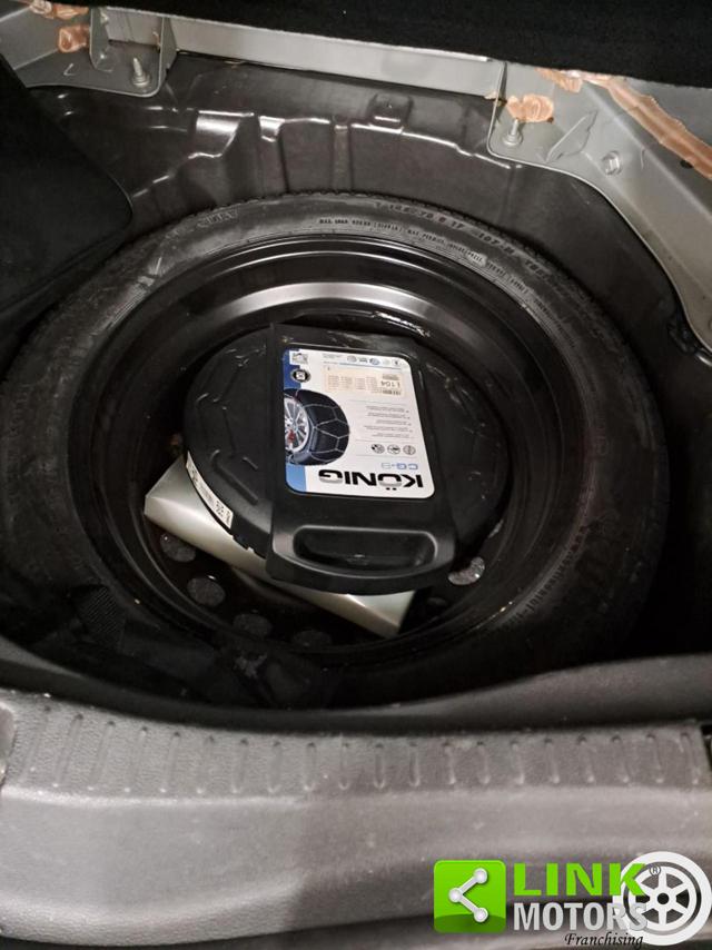RENAULT Scenic usata, con Bluetooth